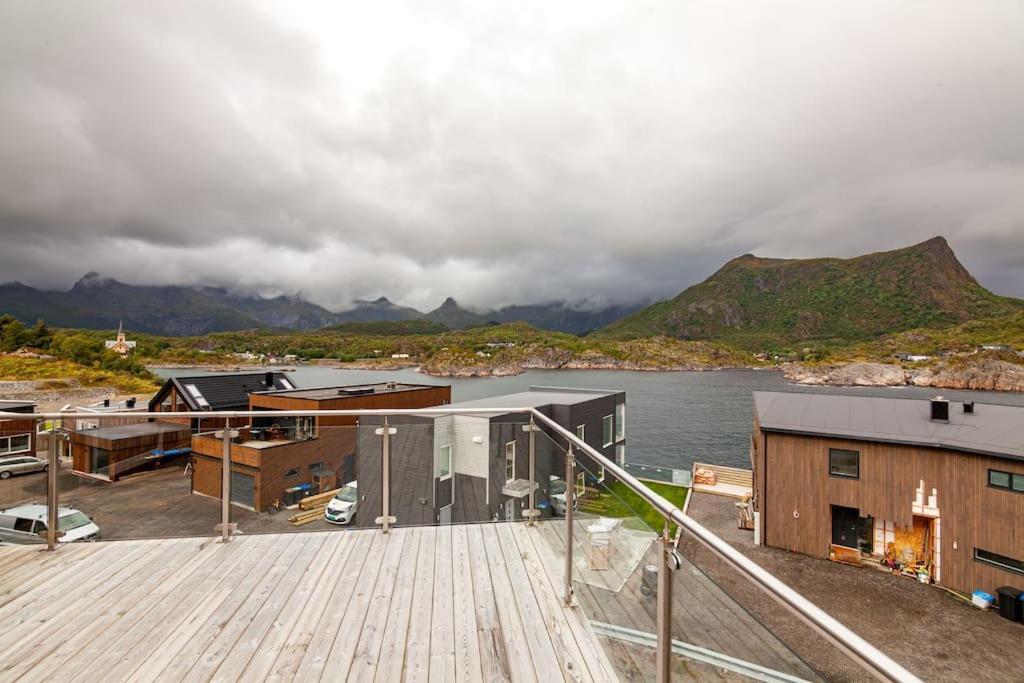 Amazing Seaview Lodge, Kabelvag Exterior photo