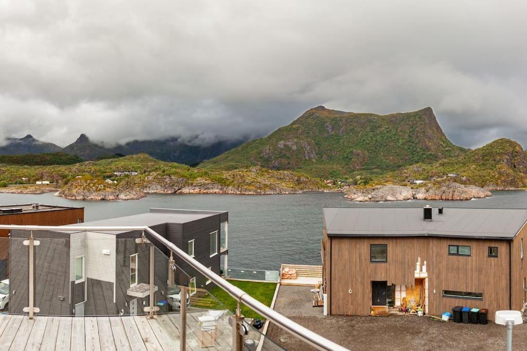 Amazing Seaview Lodge, Kabelvag Exterior photo